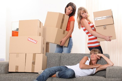 West London removal van service for homes and businesses in Acton